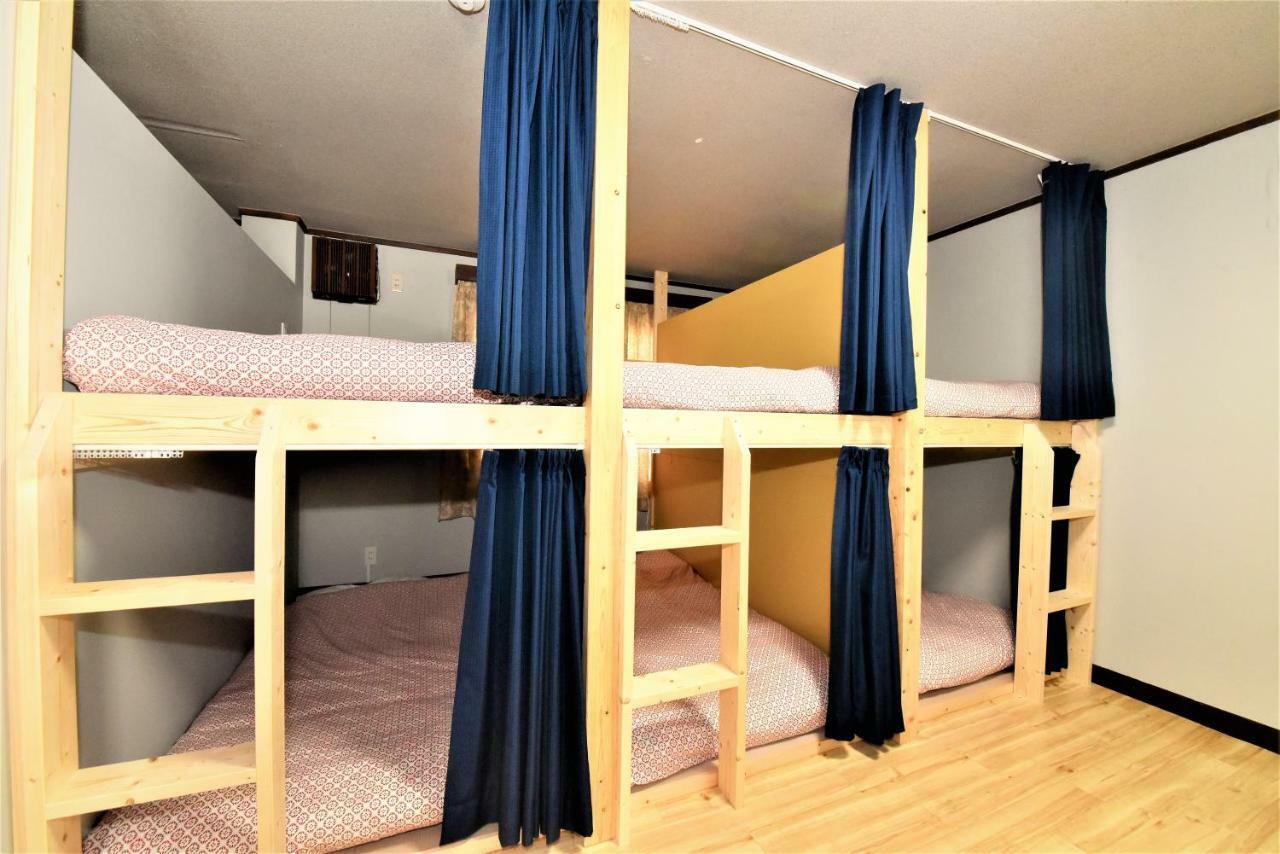 Banana Hammock Hotel Oszaka Kültér fotó